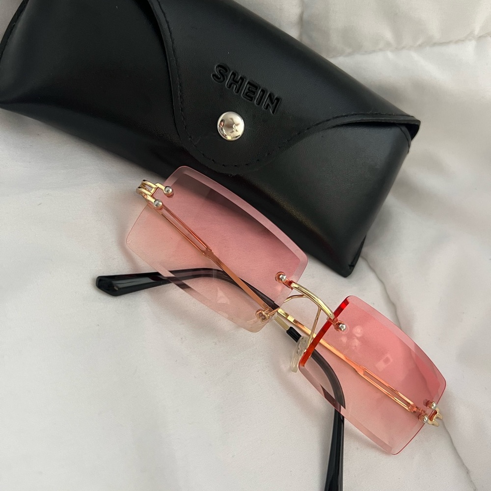 shein glasses with pink tint